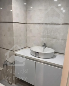 ۱۳۵ متر / بازسازی شده / ۳ خوابه