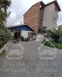 اجاره خانه همکف ۱۰۰متری مرکز شهر