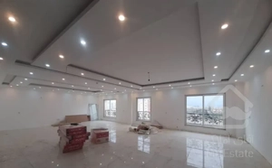 آپارتمان ۲۰۰ متری/ تک واحدی/ نوساز/ هراز