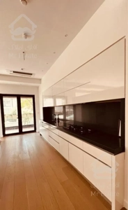 ۱۰۰متری دنج مدرن/۱خواب مستر نورگیر/مشاعات