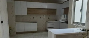 یک واحد منزل ویلایی ۳۷۱ متر بر خیابان نشاط