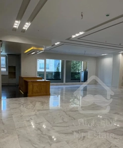 ۱۲۰متر/۳خواب/فول امکانات/پارکینگ مازاد/پارک شهرآرا