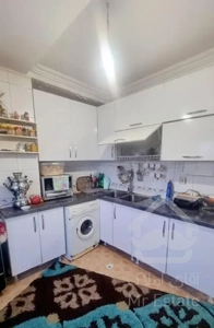 آپارتمان ۷۰ متری  خ ۱۶ متری لیلی آباد اقاقیا