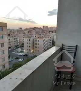 خریدفروش۱۳۵متری واحد خوش نقشه غرق نور ویو ابدی/آبشار تهران دریاچه چیتگر شهرک گلستان غربی