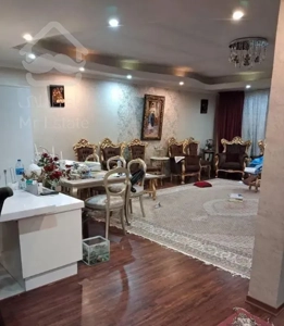 ۱۸۰ متری رو به آفتاب با پارکینگ سندی بلوارسجاد