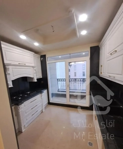 ۲۱۰ متر/۴خواب/۲پارکینگ/ فول مشاعات/