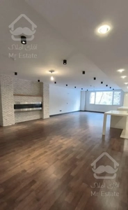 کلید نخورده ، ۳ پارکینگ سندی ، مشاعات فول