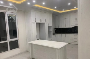 اجاره آپارتمان ۱۶۵ متری ۳ خوابه در وکیل‌آباد