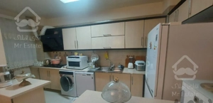 ۵۱ متر اردیبهشت جنوبی