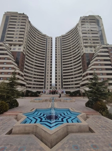 برج دو قلو المپیک+۴۰متر بالکن(دفتر فروش برج)