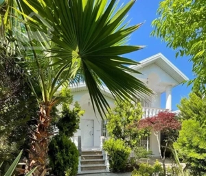 ویلاباغ کلاسیک*5دقیقه تا ساحل*بدون مشرف*اقساطی