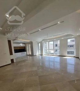 ۱۳۰ متر / سالن پرده خور / ۳ خواب