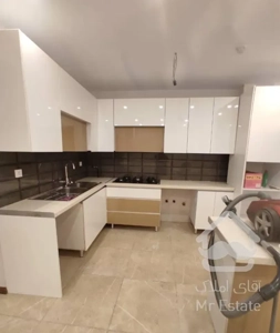 آپارتمان 112 متر دوخوابه