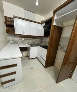 100 متر/اوایل صیادشیرازی/2 خواب/بازسازی شده/نورگیر