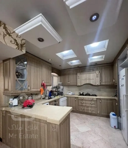 اجاره آپارتمان ۱۴۰ متری ۳ خوابه در شیخ هادی