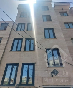 اپارتمان ۴ طبقه با پارکینگ /تکواحدی
