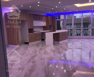 ۱۳۵ متر/فول/غرق در نور