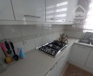 اپارتمان ١٣٠ متر ٣خواب