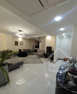 محمودیه / ۱۵۰ متر / ۴ پارکینگ