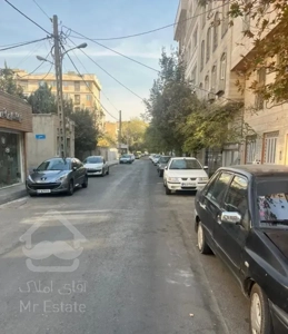 ۶۷متر/دو خواب/فول امکانات/کرمان گلبرگ