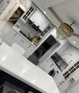 آ‌پارتمان ۱۸۴متر نوساز دوپارکینگ سندی ، لوکس و شیک