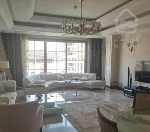 ۹۱متر/سالن پرده خور/فول امکانات/نور و نقشه بینظیر