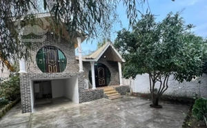 ویلا باغچه ۲۵۰ متری/شخصی ساز/سند تکبرگ/ با نگهبانی