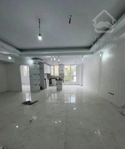 اپارتمان ۱۱۰ متری*نوساز*فول