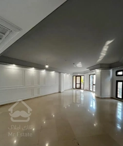 ۲۰۰ متر، فول، کامرانیه