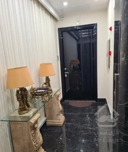 ۱۱۰۰ متر بنای مفید یکجا فروش ملاصدرا- ارزی ریالی