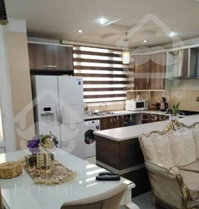 64متر/2خواب/ خوش نقشه/ نورگیر/اسکندری