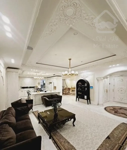 آپارتمان ۱۰۱ متری فول امکانات /