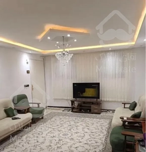 ۸۵متری قلهک نورمستقیم سرایداری مقیم