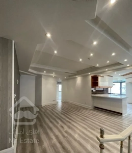 نیاوران ۱۳۰ متر ۳ خواب / به قیمت