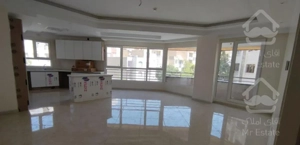 ۱۰۰متری  /  ۲خواب  /  پونک