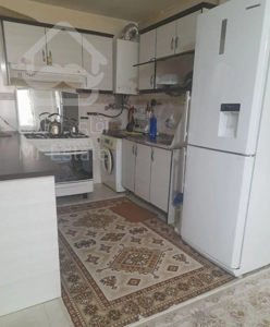 آپارتمان 90 متری خیابان بیات روبه رویه کوچه اسمی