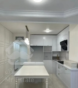 آپارتمان ۷۴ متر، دو خواب، تک واحدی، نوسازی شده