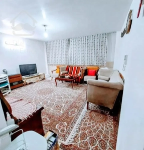 آپارتمان شیک نقلی نوساز، خ کاوه