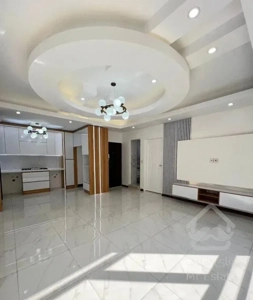 آپارتمان۵۸م زیبامجلل باامکانت فول زیبادشت وام دارد