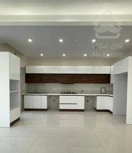 ۱۱۲متر/مجتمع‌پارک‌میلان/دریاچه‌کوهک/سند/دلنشین