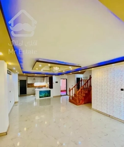 ویلا نیم پیلوت منطقه جنگلی امل سنددار