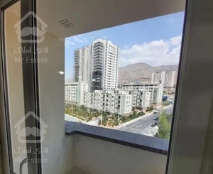 ۱۳۵متر کلید نخورده با چشم انداز