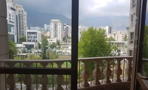 کامرانیه شمالی 255 متر تراس قابل چیدمان ویودار