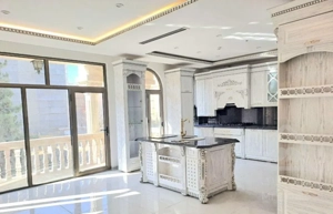 آپارتمان سه خواب، اوایل هاشمیه