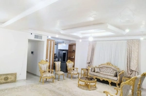 فروش آپارتمان ۱۳۵متر/گلدشت غربی