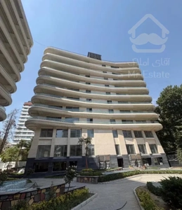 ۳۰۰ متر / دو طرف ویو بدون مشرف