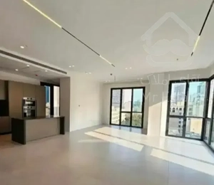 ۱۰۰ متر، غرق نور،فول امکانات، نوساز، جردن ولیعصر