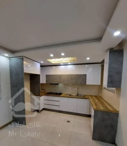 خانه فروشی 4 طبقه مستقل