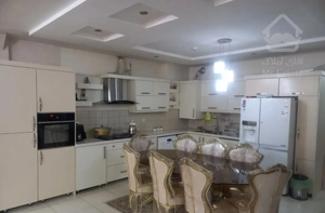 اقبال ۱۱۷متری کوچه ۲۰متری فول شیک