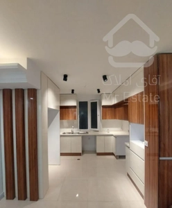 ۷۰ متر ۲ خوابه فول تخلیه غربیهای اول